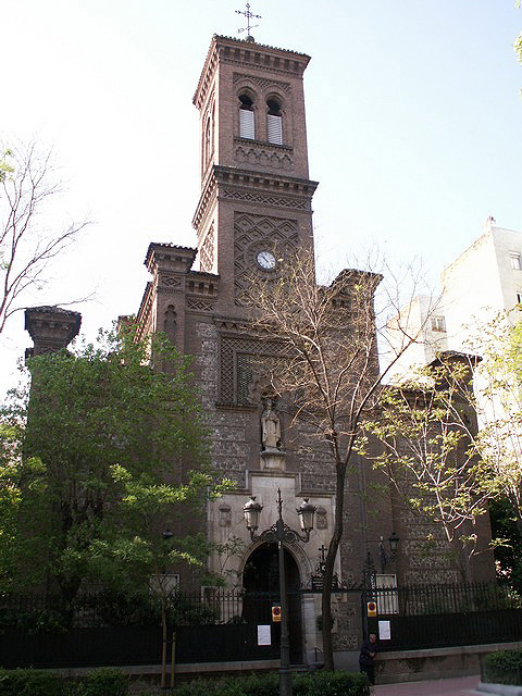 Vista de la Iglesia de San Fermín de los Navarros, Madrid.
