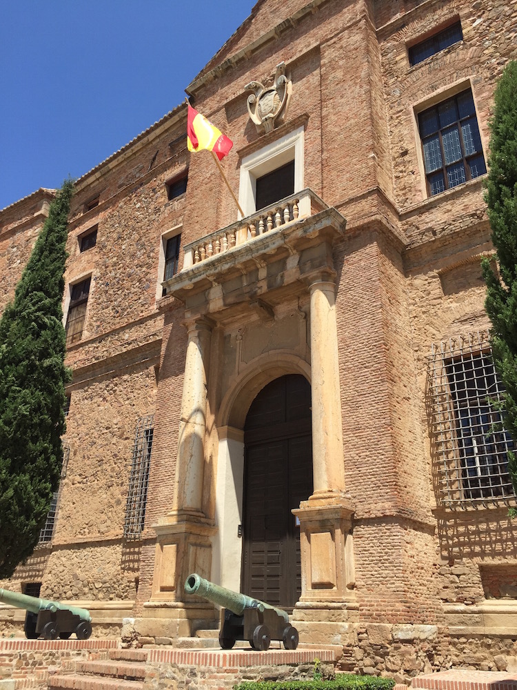 Vista de la fachada del Palacio del Viso del Marqués.