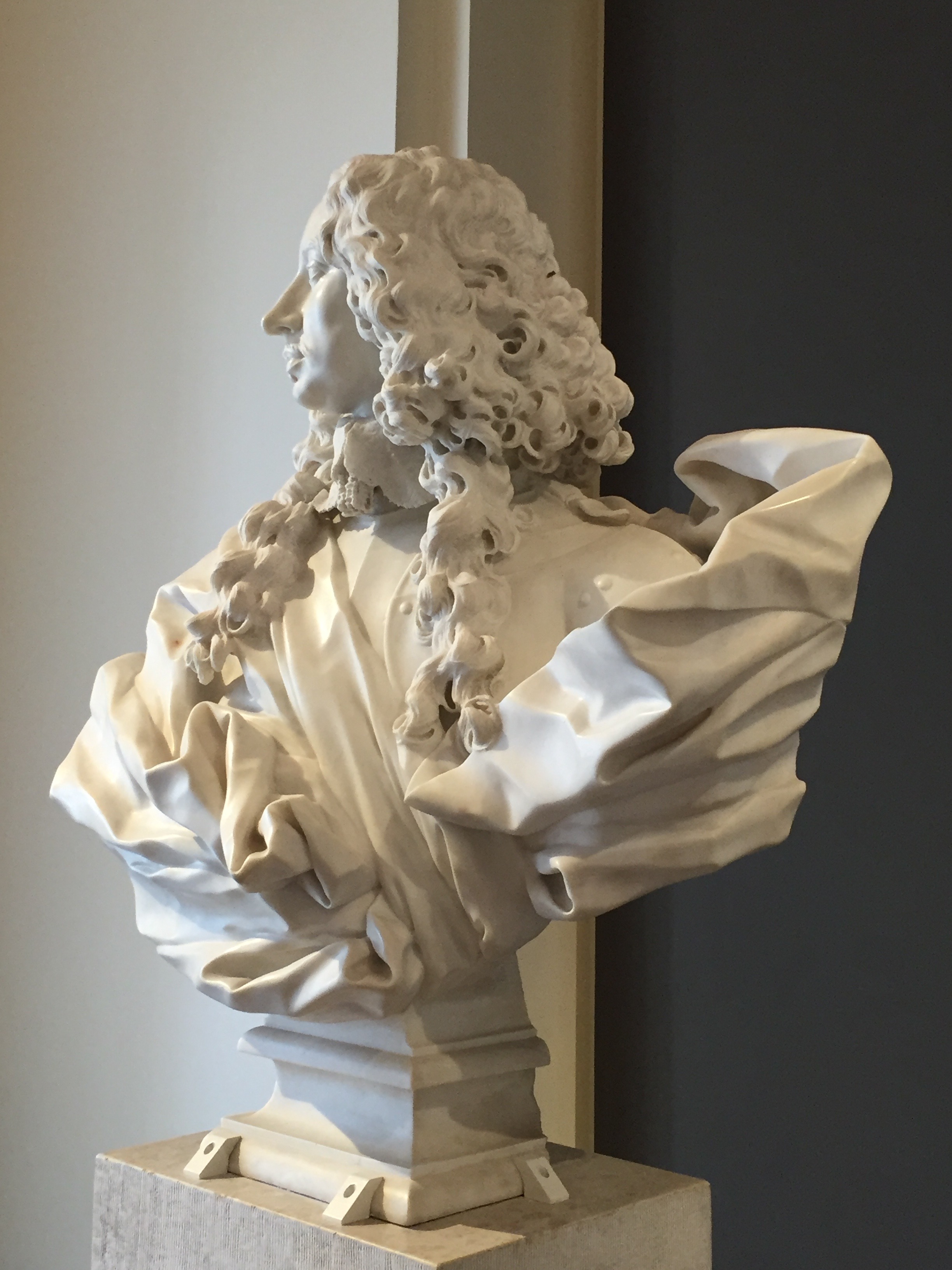 Gian Lorenzo Bernini: Perfíl del busto del duque Francesco I d'Este, 1651. Galleria Estense, Módena.